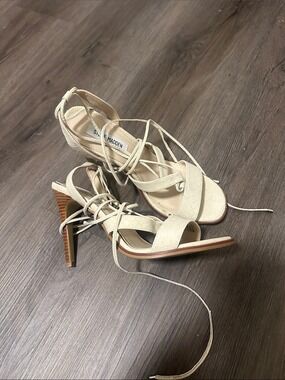 Steve Madden Ivory Lace-Up High Heel Sandals size 8